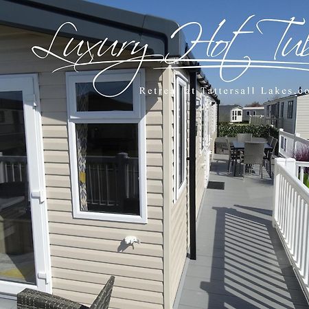 Вилла Luxury Hot Tub Retreat Таттершолл Экстерьер фото