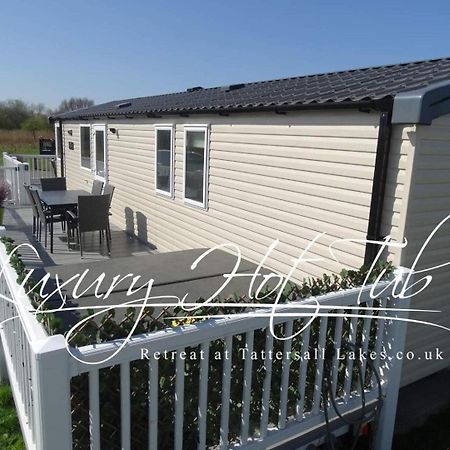 Вилла Luxury Hot Tub Retreat Таттершолл Экстерьер фото